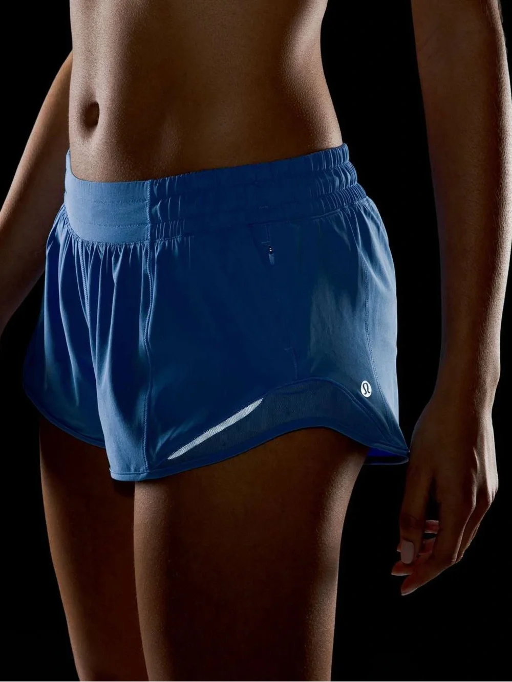 Lululemon Hotty Hot Low-Rise Lined Short 2.5